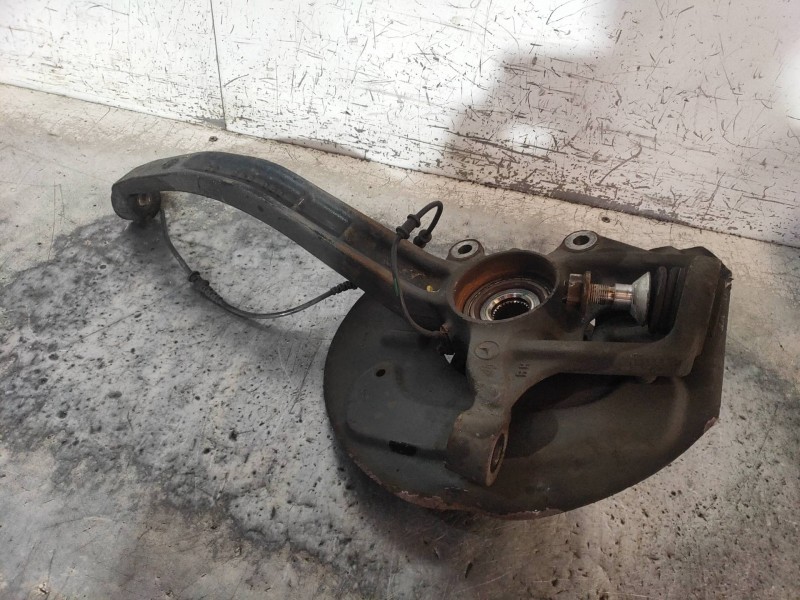 Recambio de mangueta delantera derecha para mercedes clase r (w251) 320 cdi (251.022) referencia OEM IAM   