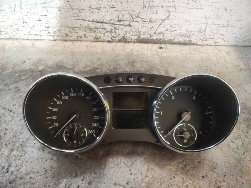 Recambio de cuadro instrumentos para mercedes clase r (w251) 320 cdi (251.022) referencia OEM IAM A2515408147 A2C53140237 