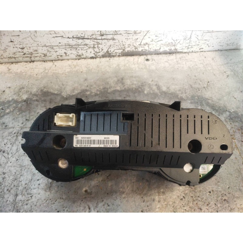 Recambio de cuadro instrumentos para mercedes clase r (w251) 320 cdi (251.022) referencia OEM IAM A2515408147 A2C53140237 