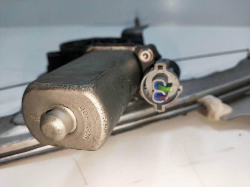 Recambio de elevalunas delantero izquierdo para dacia sandero 1.6 cat referencia OEM IAM 128000841D 9030255 5P