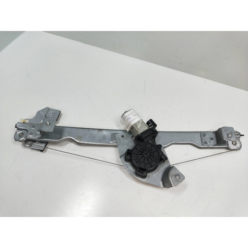 Recambio de elevalunas delantero derecho para dacia sandero 1.5 dci diesel cat referencia OEM IAM 12800842H 9030256 5P