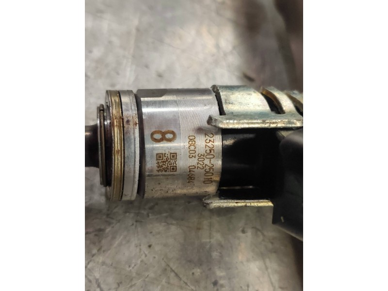 Recambio de rampa inyectora para toyota rav4 hybrid 4x2 feel! referencia OEM IAM 2325025010 08C0304674 