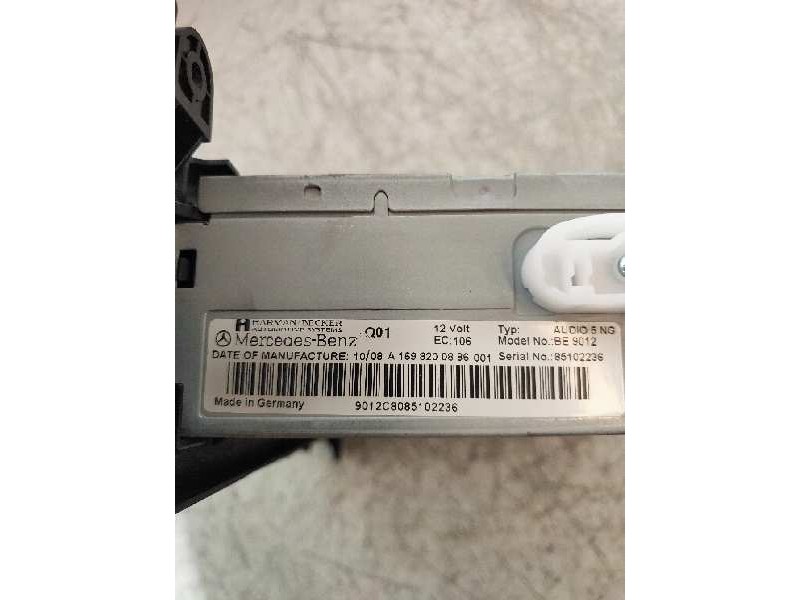 Recambio de sistema audio / radio cd para mercedes clase b (w245) 200 (245.233) referencia OEM IAM A1698200886001  