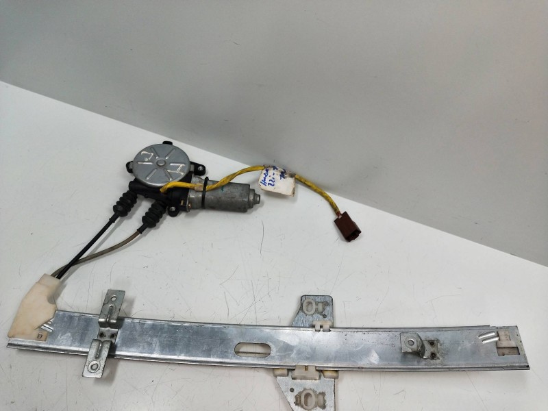 Recambio de elevalunas trasero derecho para honda accord berlina (cg7-9/ch1-7) referencia OEM IAM   4P Recambio de elevalunas trasero derecho para honda accord berlina (cg7-9/ch1-7) referencia OEM IAM   4P