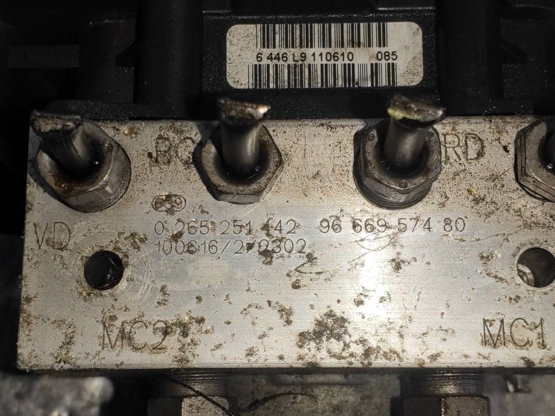 Recambio de abs para peugeot 308 sw urban referencia OEM IAM 0265251442 9666957480 0265951176