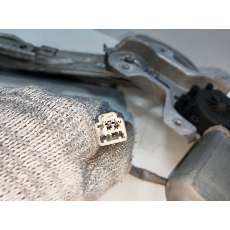 Recambio de elevalunas delantero derecho para honda civic berlina .5 (ma/mb) 1.5 cat referencia OEM IAM 400348B  5P