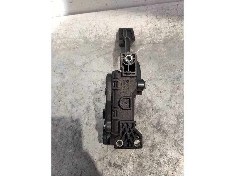 Recambio de potenciometro pedal para suzuki jimny sn (fj) hard top referencia OEM IAM 4940084A50 6PV00921600 55A0000000