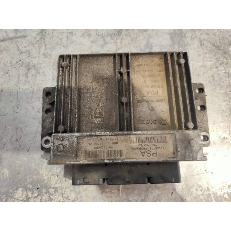 Recambio de centralita motor uce para peugeot 206 berlina look referencia OEM IAM 9652202780 9644625680 215846327 S20002A SAGEM