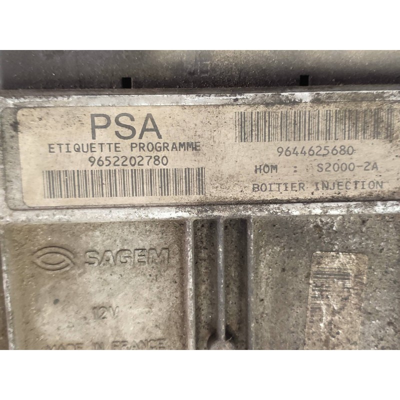 Recambio de centralita motor uce para peugeot 206 berlina look referencia OEM IAM 9652202780 9644625680 215846327 S20002A SAGEM