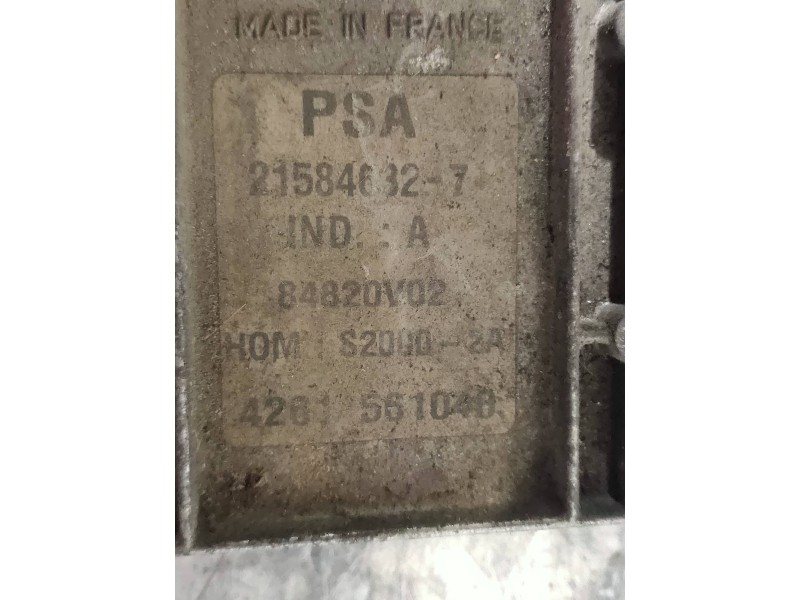 Recambio de centralita motor uce para peugeot 206 berlina look referencia OEM IAM 9652202780 9644625680 215846327 S20002A SAGEM