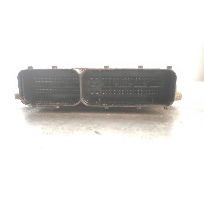 Recambio de centralita motor uce para saab 9-3 sport sedán vector referencia OEM IAM 0281016153 55572463 BOSCH