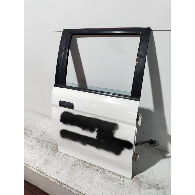 Recambio de puerta trasera derecha para mitsubishi l 200 (k6/7) 2500 td glx (4-ptas.) referencia OEM IAM  4P 