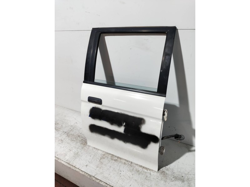 Recambio de puerta trasera derecha para mitsubishi l 200 (k6/7) 2500 td glx (4-ptas.) referencia OEM IAM  4P 