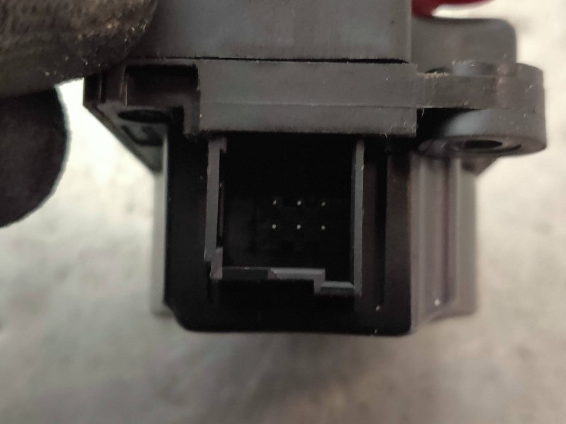 Recambio de motor apertura trampillas climatizador para saab 9-3 sport sedán vector referencia OEM IAM 521181109 09180203 VALEO