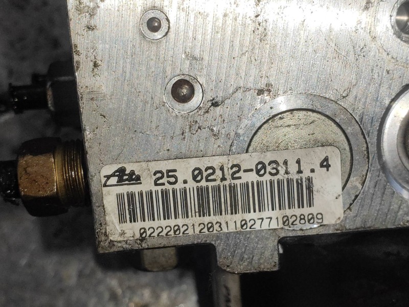 Recambio de abs para dodge caliber s referencia OEM IAM 25021203114 P05105823AC  Recambio de abs para dodge caliber s referencia OEM IAM 25021203114 P05105823AC