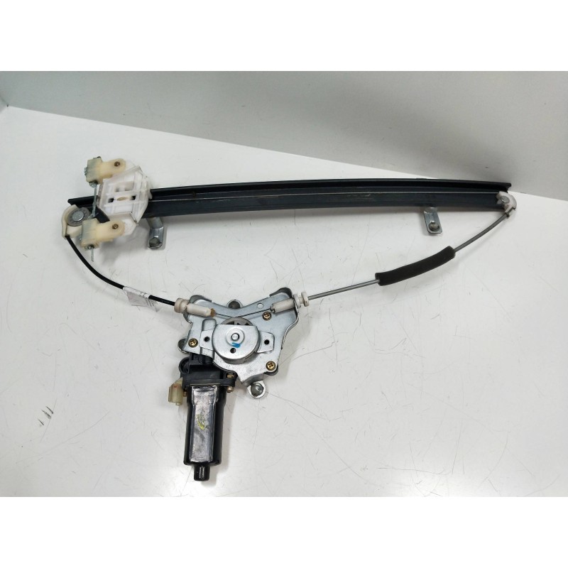 Recambio de elevalunas delantero izquierdo para hyundai h 1 h 1 furg.caja cerr.c. puerta referencia OEM IAM   4P