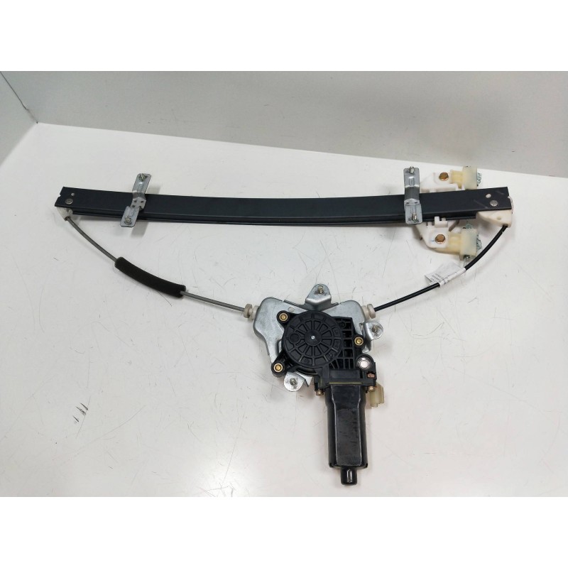 Recambio de elevalunas delantero izquierdo para hyundai h 1 h 1 furg.caja cerr.c. puerta referencia OEM IAM   4P