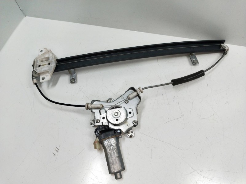 Recambio de elevalunas delantero izquierdo para hyundai h 1 h 1 furg.caja cerr.c. puerta referencia OEM IAM   5P