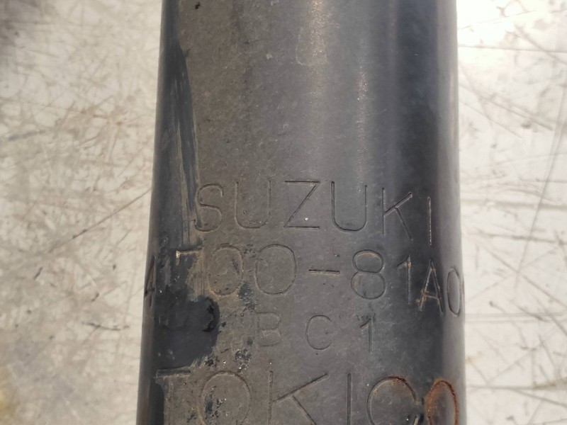 Recambio de amortiguador trasero derecho para suzuki jimny sn (fj) hard top referencia OEM IAM 4170081A01  