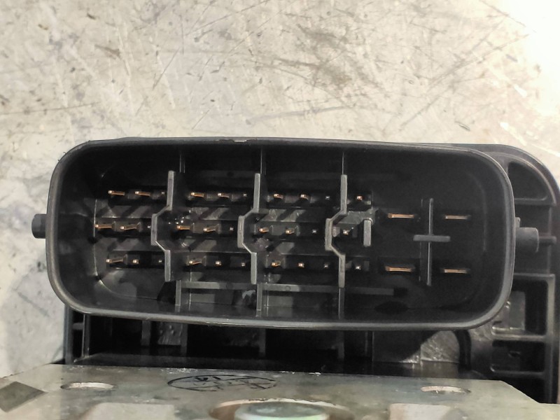 Recambio de abs para suzuki jimny sn (fj) hard top referencia OEM IAM 5610076J0 1338000310 ADVICS