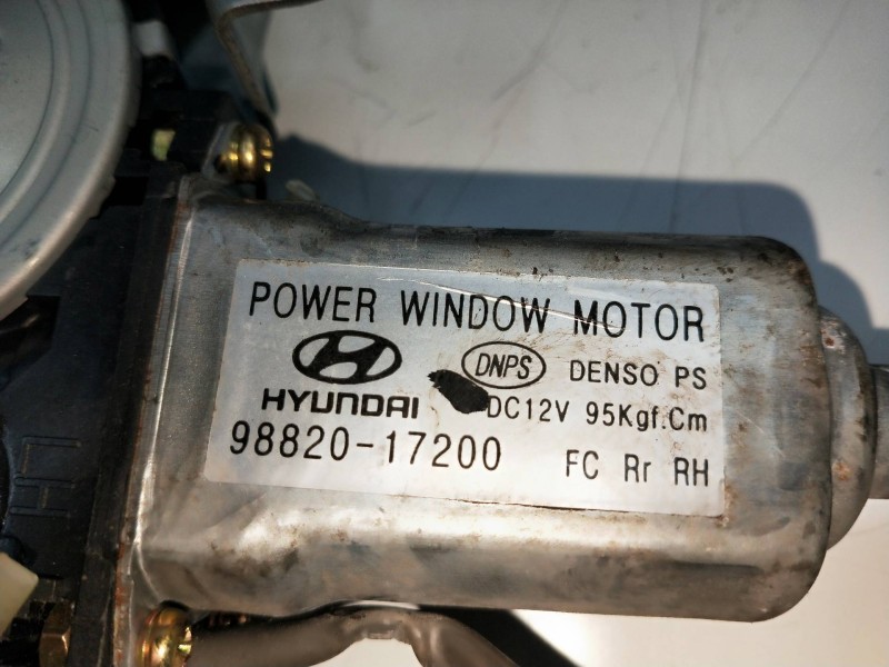 Recambio de elevalunas trasero derecho para hyundai matrix (fc) 1.5 crdi 16v gls referencia OEM IAM 9882017200  5P