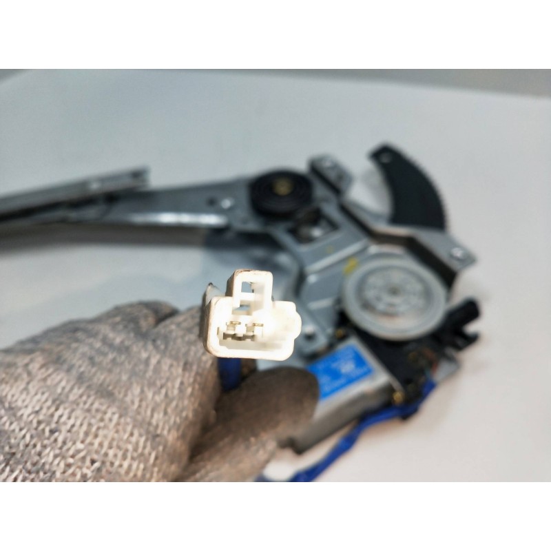 Recambio de elevalunas delantero derecho para hyundai matrix (fc) 1.5 crdi 16v gls referencia OEM IAM 9882017100  5P