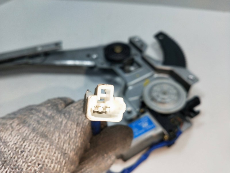 Recambio de elevalunas delantero derecho para hyundai matrix (fc) 1.5 crdi 16v gls referencia OEM IAM 9882017100  5P