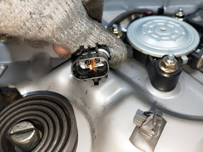 Recambio de elevalunas trasero derecho para hyundai santa fe (sm) 2.0 crdi cat referencia OEM IAM 9882026200  5P