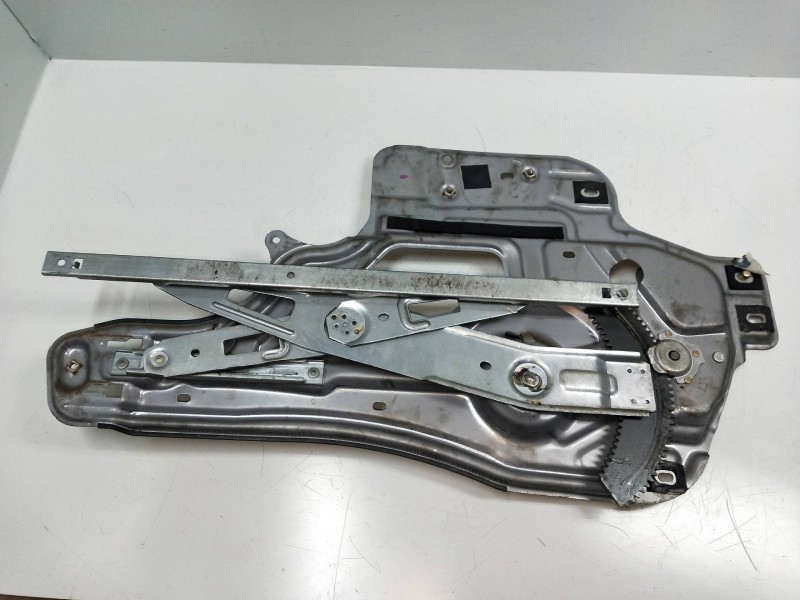 Recambio de elevalunas delantero derecho para hyundai santa fe (sm) 2.0 crdi cat referencia OEM IAM 9882026100  5P