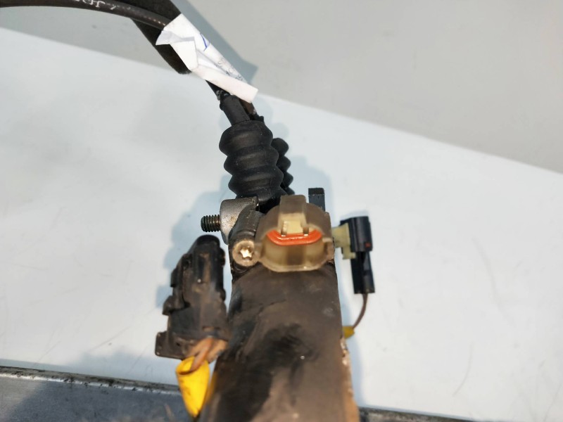 Recambio de elevalunas delantero izquierdo para hyundai sonata (y3) 3.0 v6 gls referencia OEM IAM WH520DO  4P