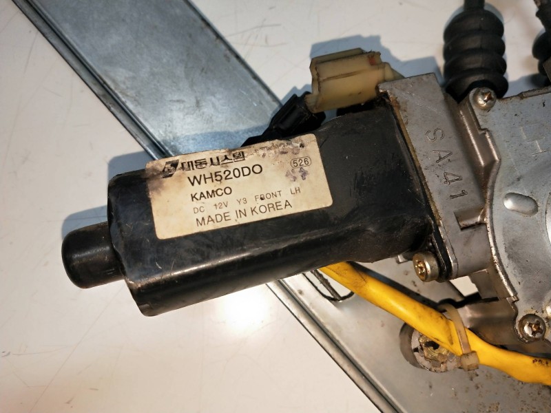 Recambio de elevalunas delantero izquierdo para hyundai sonata (y3) 3.0 v6 gls referencia OEM IAM WH520DO  4P