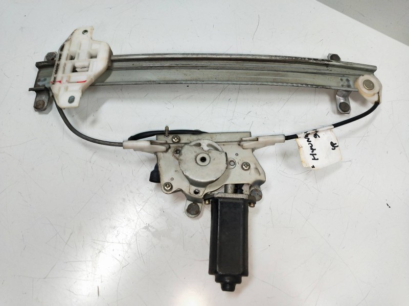 Recambio de elevalunas trasero derecho para hyundai sonata (y3) referencia OEM IAM 9882034010  4P Recambio de elevalunas trasero derecho para hyundai sonata (y3) referencia OEM IAM 9882034010  4P