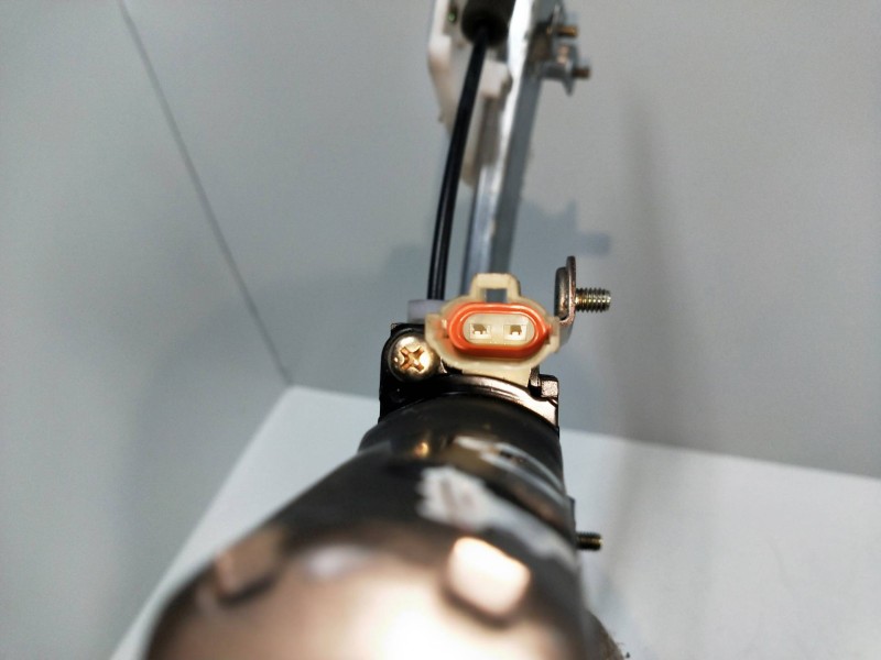 Recambio de elevalunas trasero derecho para hyundai sonata (y4) 2.0 16v cat referencia OEM IAM 9882029000  4P