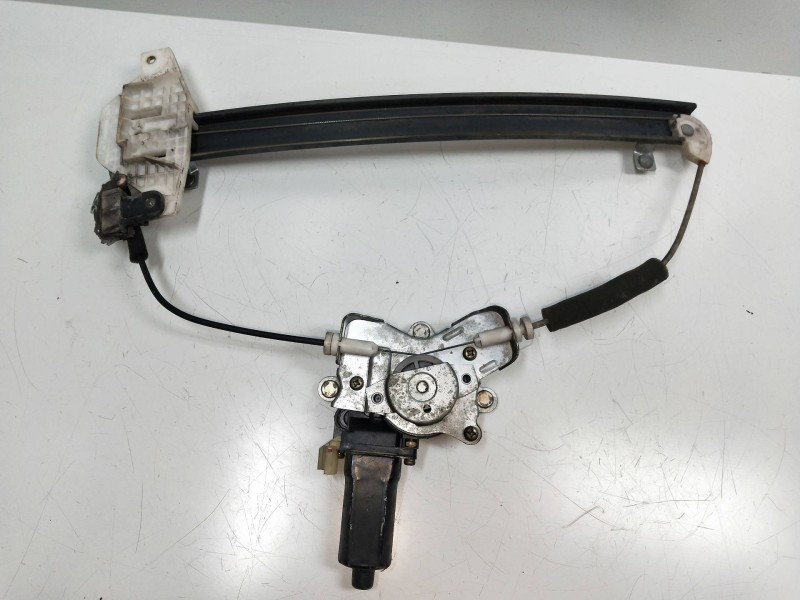 Recambio de elevalunas delantero izquierdo para hyundai sonata (y4) 2.5i v6 gls referencia OEM IAM   4P
