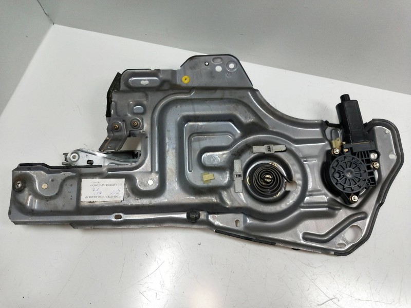 Recambio de elevalunas delantero derecho para hyundai trajet (fo) 2.0 crdi cat referencia OEM IAM   5P