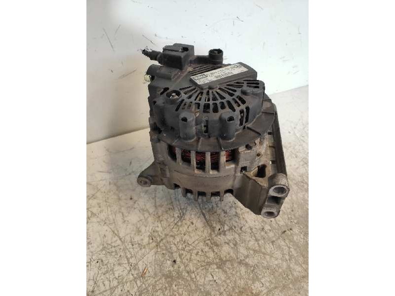 Recambio de alternador para mercedes clase b (w245) 200 (245.233) referencia OEM IAM 2661540902 TG11C035 