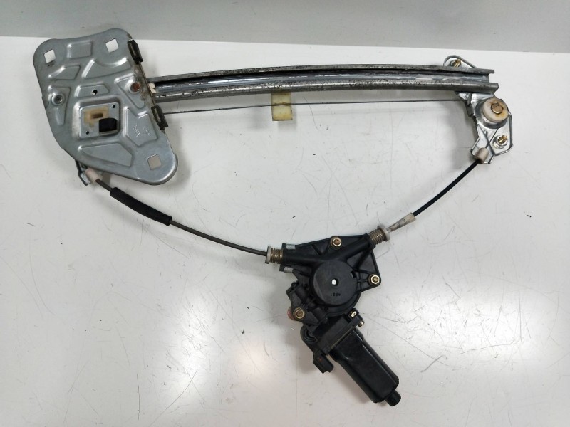 Recambio de elevalunas delantero izquierdo para hyundai xg 3.5 v6 gls referencia OEM IAM 8245039000  4P