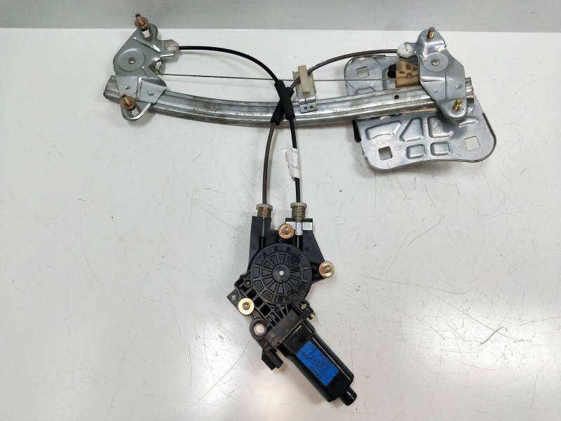Recambio de elevalunas trasero izquierdo para hyundai xg 3.5 v6 gls referencia OEM IAM 8245039020  4P