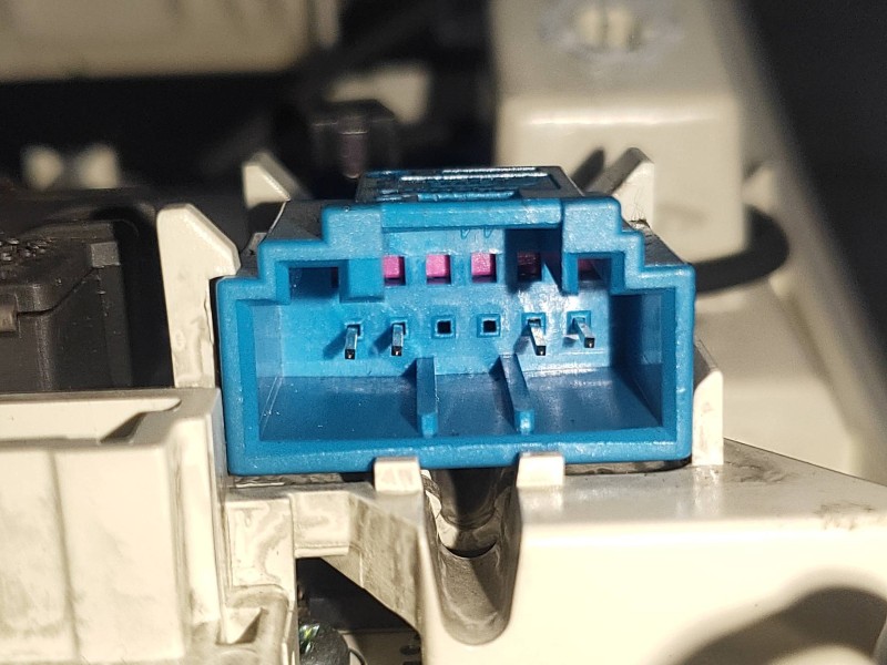 Recambio de luz interior para volkswagen touareg (7p5) v6 tdi bluemotion referencia OEM IAM 7P6951171 28236208 