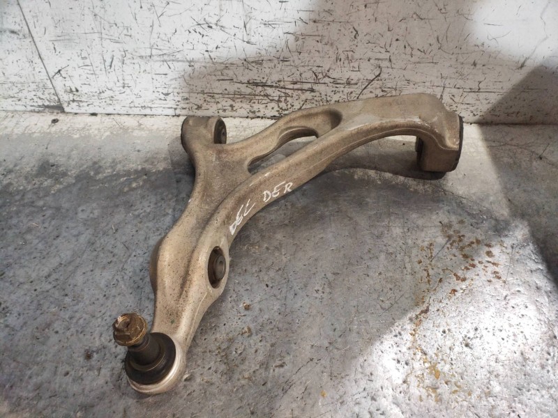 Recambio de brazo suspension inferior delantero derecho para volkswagen touareg (7p5) v6 tdi bluemotion referencia OEM IAM 7P040