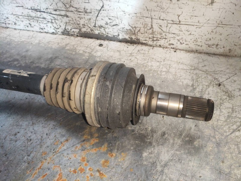 Recambio de transmision trasera izquierda para volkswagen touareg (7p5) v6 tdi bluemotion referencia OEM IAM 7P0501201G  