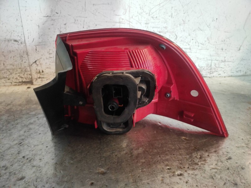 Recambio de piloto trasero izquierdo para volkswagen touareg (7p5) v6 tdi bluemotion referencia OEM IAM 7P6945095B 89090226 