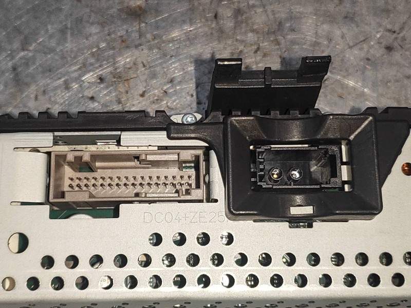 Recambio de cuadro instrumentos para volkswagen touareg (7p5) v6 tdi bluemotion referencia OEM IAM 0263677001 7P6920880A 