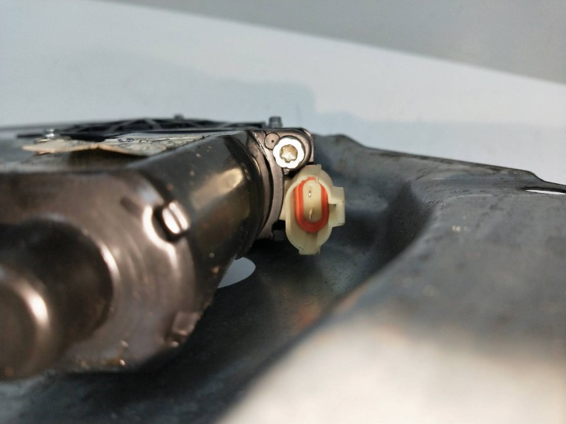 Recambio de elevalunas delantero derecho para hyundai elantra referencia OEM IAM 824502D000  4P