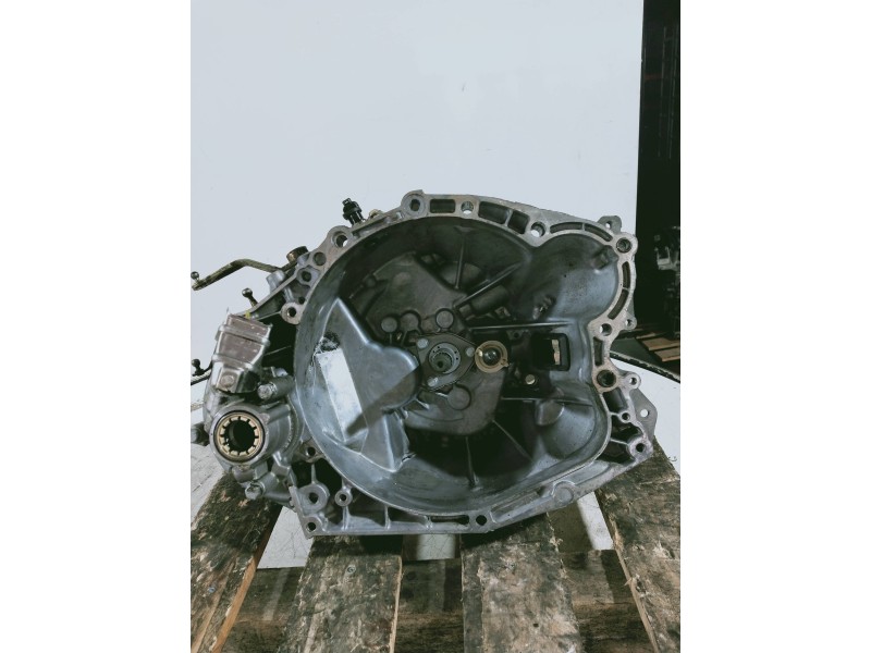 Recambio de caja cambios para peugeot 206 sw x-line referencia OEM IAM 20DM18 4729336 B 5V