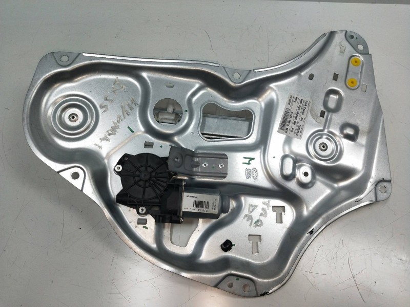Recambio de elevalunas trasero derecho para hyundai ix35 referencia OEM IAM 402353B  5P Recambio de elevalunas trasero derecho para hyundai ix35 referencia OEM IAM 402353B  5P