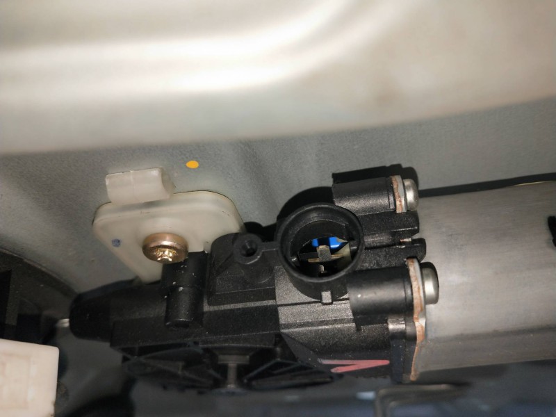 Recambio de elevalunas trasero derecho para hyundai sonata (nf) 2.4 referencia OEM IAM   4P