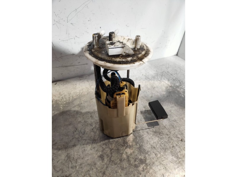 Recambio de bomba combustible para mercedes vito kasten (639) 113 cdi extralang (639.605) referencia OEM IAM 0580203090  