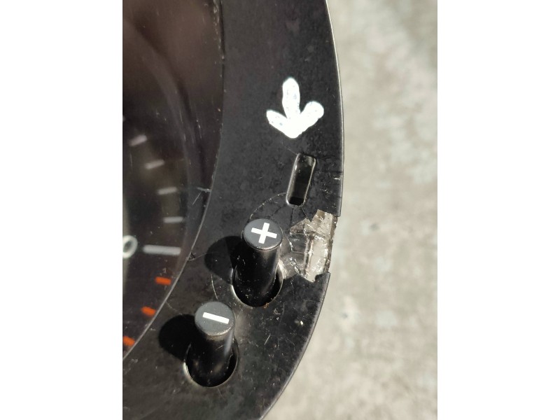 Recambio de cuadro instrumentos para mercedes vito kasten (639) 113 cdi extralang (639.605) referencia OEM IAM A6399001100 10251