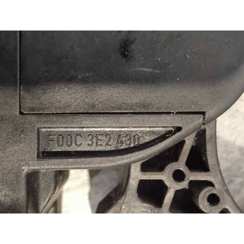 Recambio de potenciometro pedal para mercedes vito kasten (639) 113 cdi extralang (639.605) referencia OEM IAM F00C3E2430  